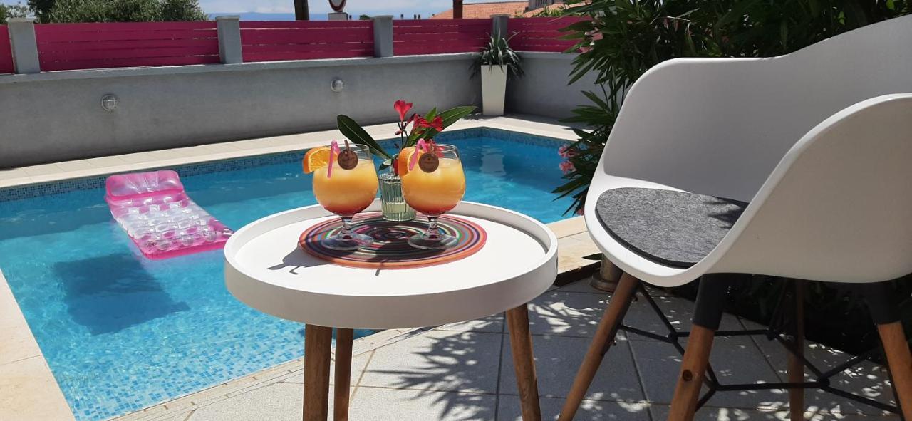 Adria Dream: Seaside With Pool In Istrian * Liznjan