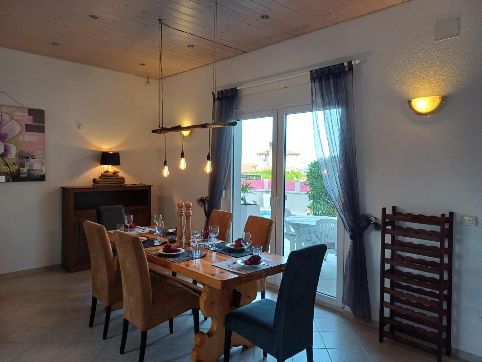 Apartment Adria Dream: Seaside With Pool In Istrian